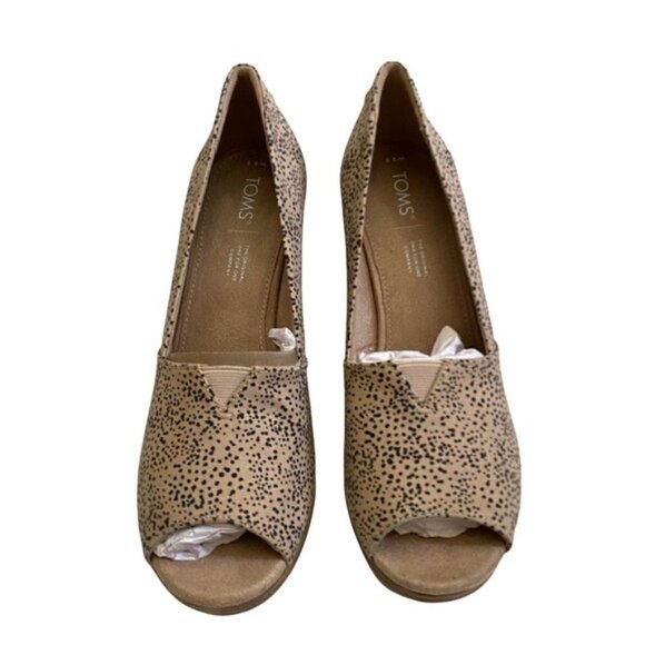 TOMS Michelle Peep Toe Stacked Wedge Heel Sand Tiny Cheetah Print Sz 9.5 - Picture 2 of 15